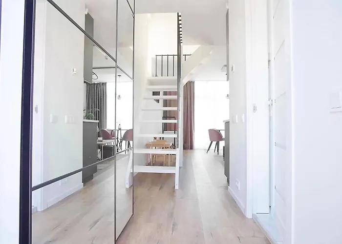 Namas Su Privaciu Baseinu, Sauna Ir Kubilu!